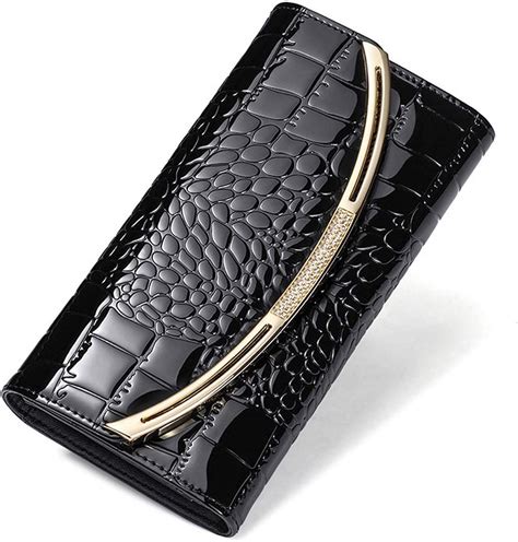 Women's Designer and Luxury Wallets 